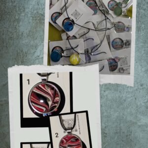 Pendentifs en peinture acrylique